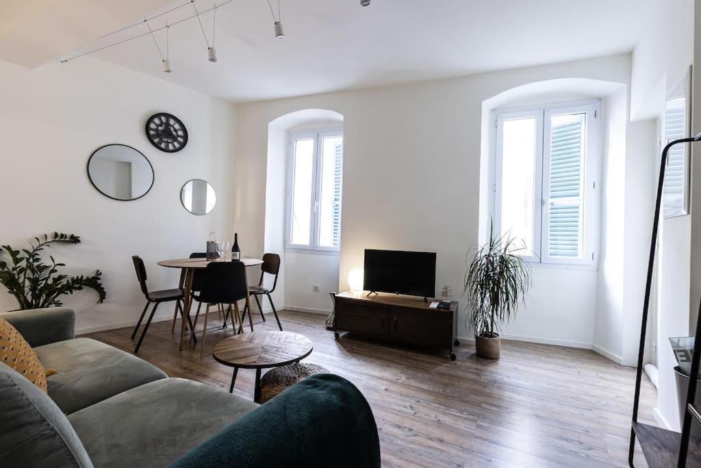 Cocooning Au Coeur De La Cite Imperiale Apartman Ajaccio  Kültér fotó